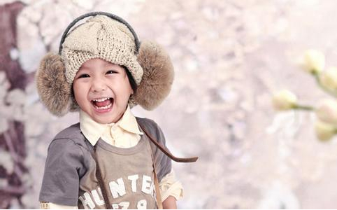 广州儿童换牙期注意错位牙_广州德伦口腔