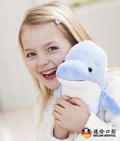 孩子牙龈炎该怎么办呢--广州德伦口腔