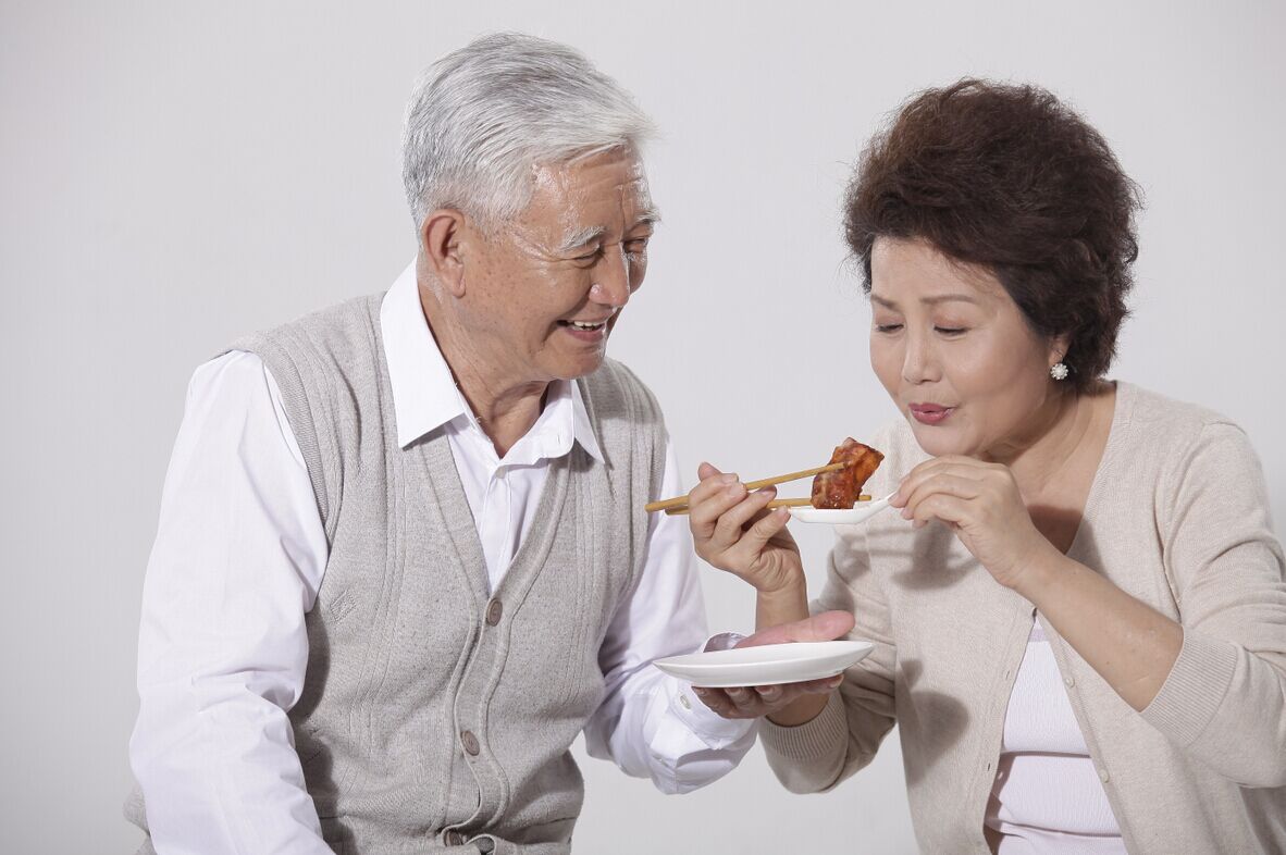 感恩母亲节,种牙尽孝心